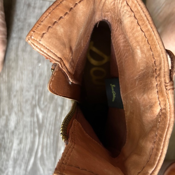 Leather boots - Picture 4 of 4